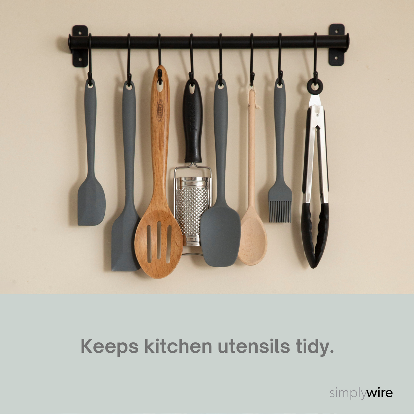 Kitchen Utensil Holder and Organiser Wall Mounted Rail Pan Rack 8 simplywire